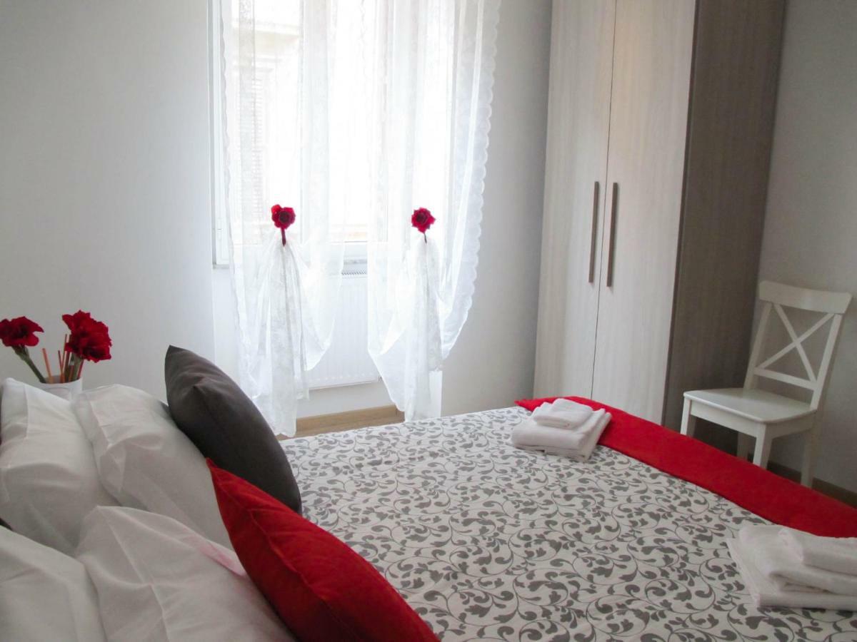 Falco Holiday House Rome Extérieur photo